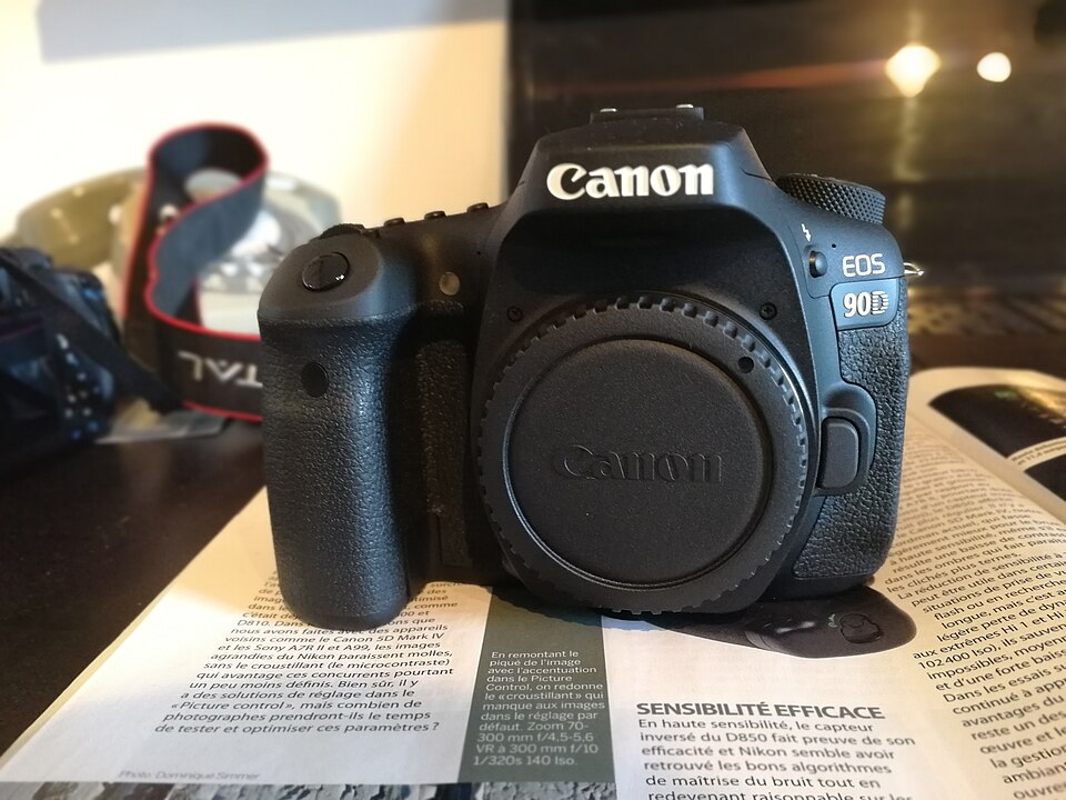 Canon EOS 90D ikinci el — fiyat, kondisyon ve stok bilgisi