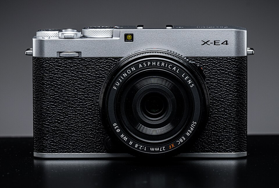 Fujifilm X-E4 ikinci el — fiyat, kondisyon ve stok bilgisi